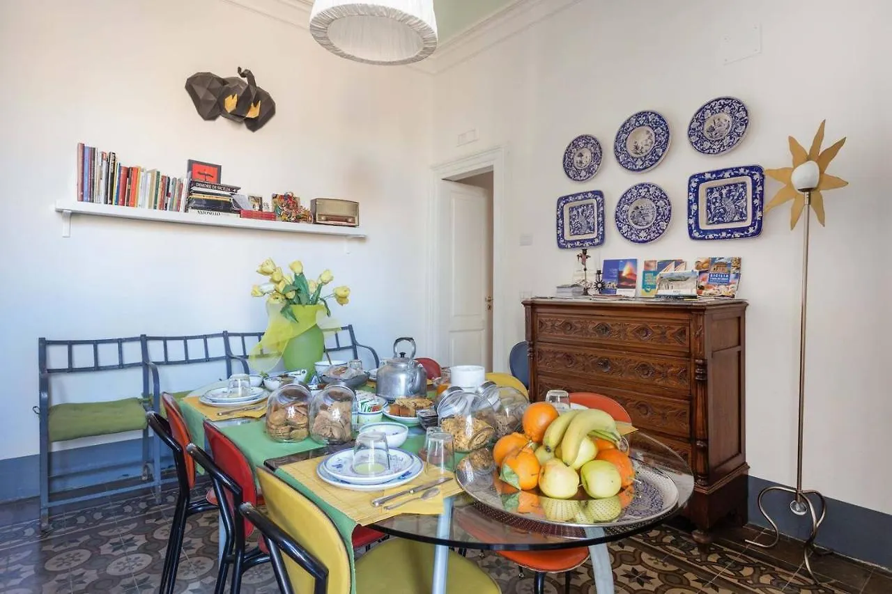 Bed and breakfast Tricora Sicilian B&B Catania Italia
